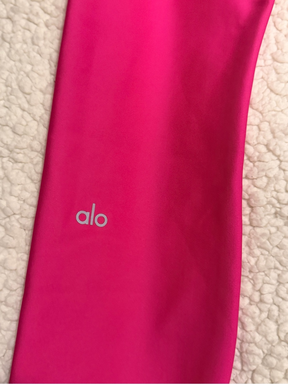 ALO Yoga Bright Pink Performance Leggings